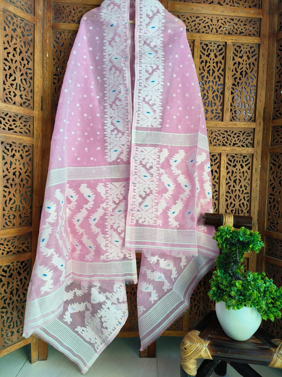 Jamdani Woven Dupattas by Rank Never Retires