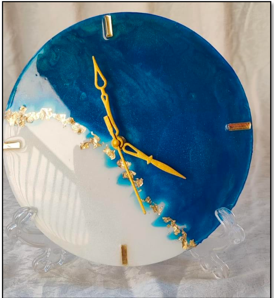 Gold Foil Resin Table Clock - RANK NEVER RETIRES