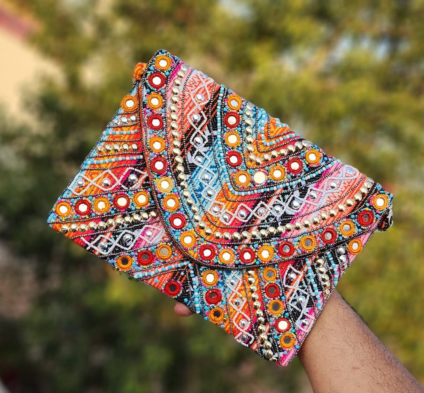 Stylish Jute Sling and Hand Purses - 18