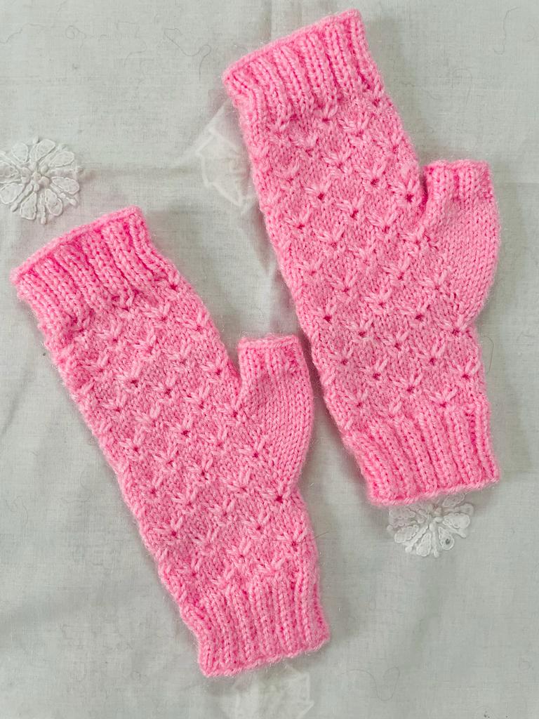 Woollen Pink Fingerless Mittens