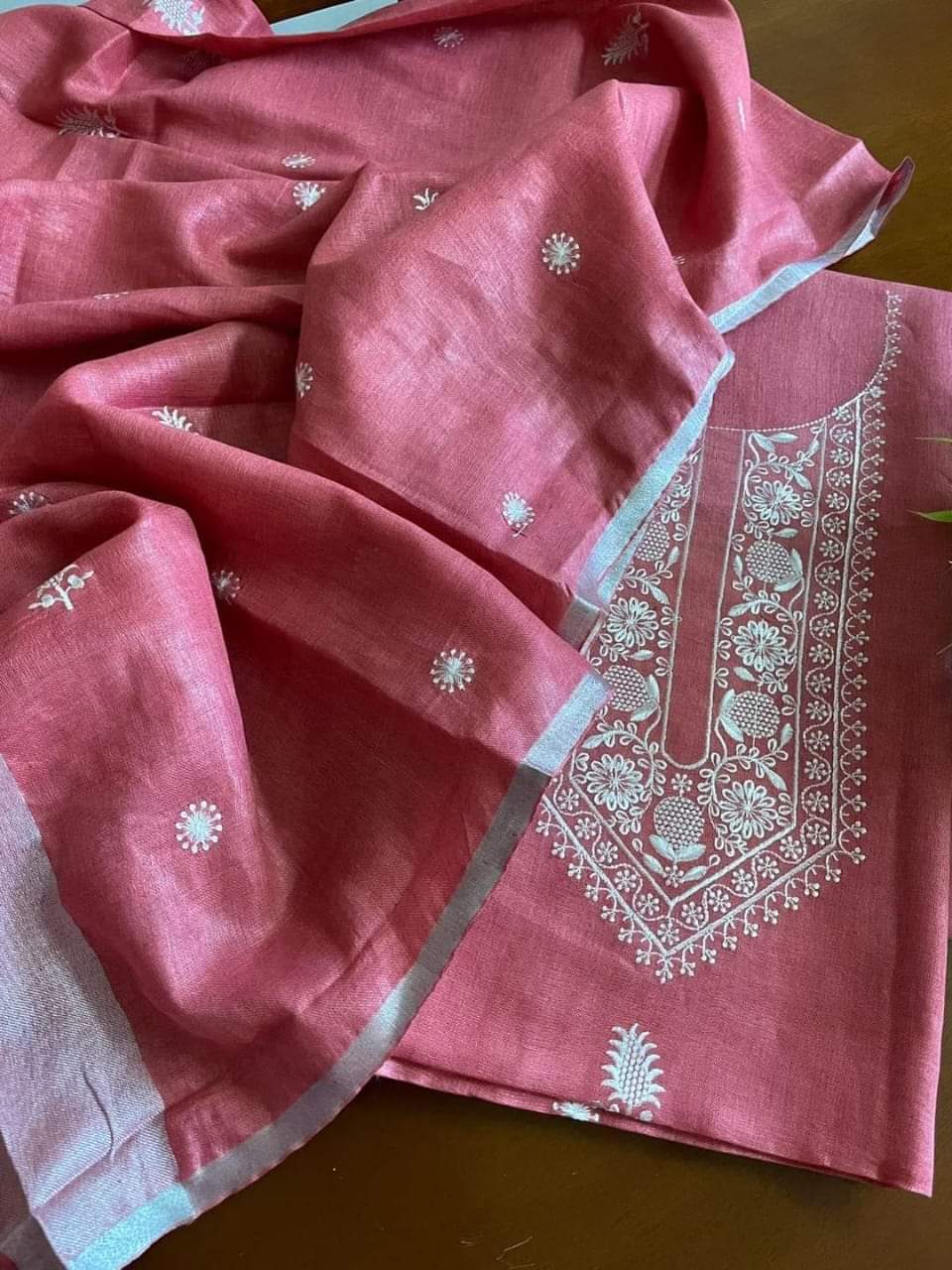 Intricate Neck Embroidered Linen Suit with Bootis