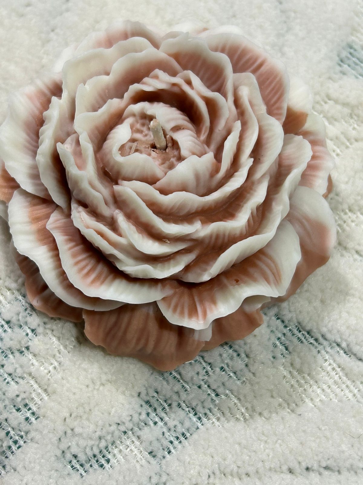 Handpoured and SMoke Free Soy Wax Peony Candle by RNR