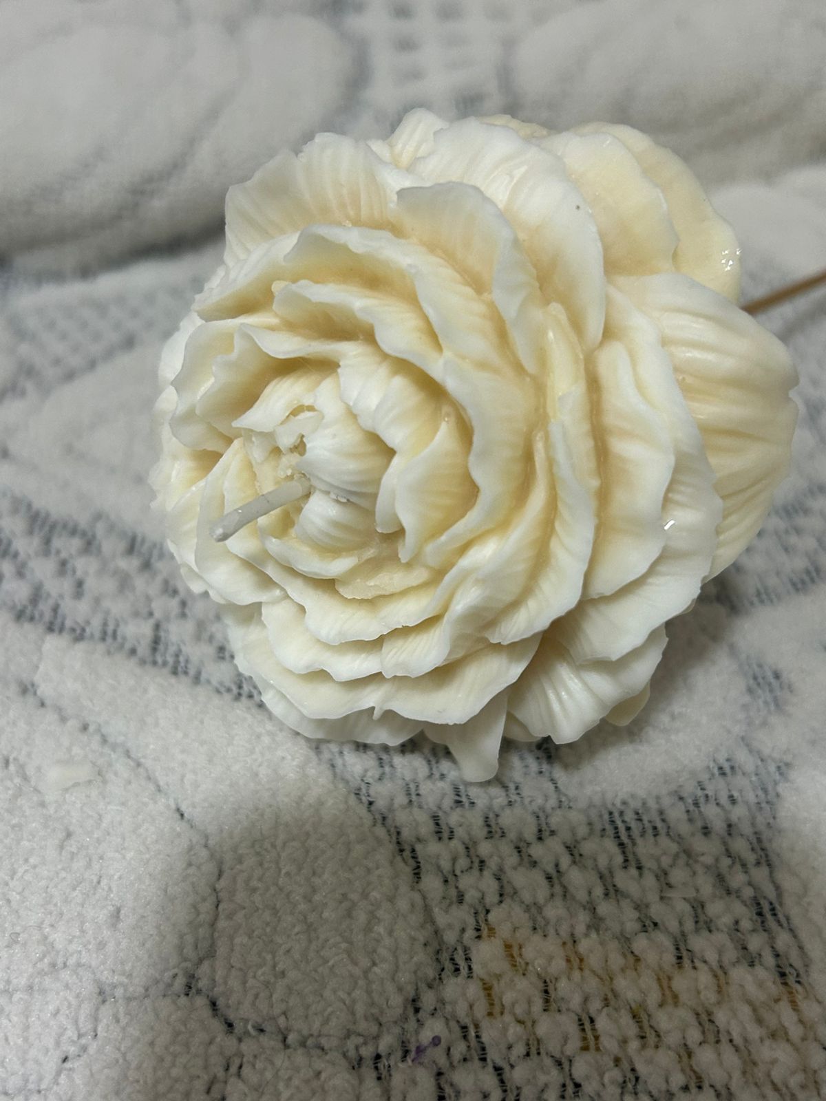 Handpoured and SMoke Free Soy Wax Peony Candle by RNR