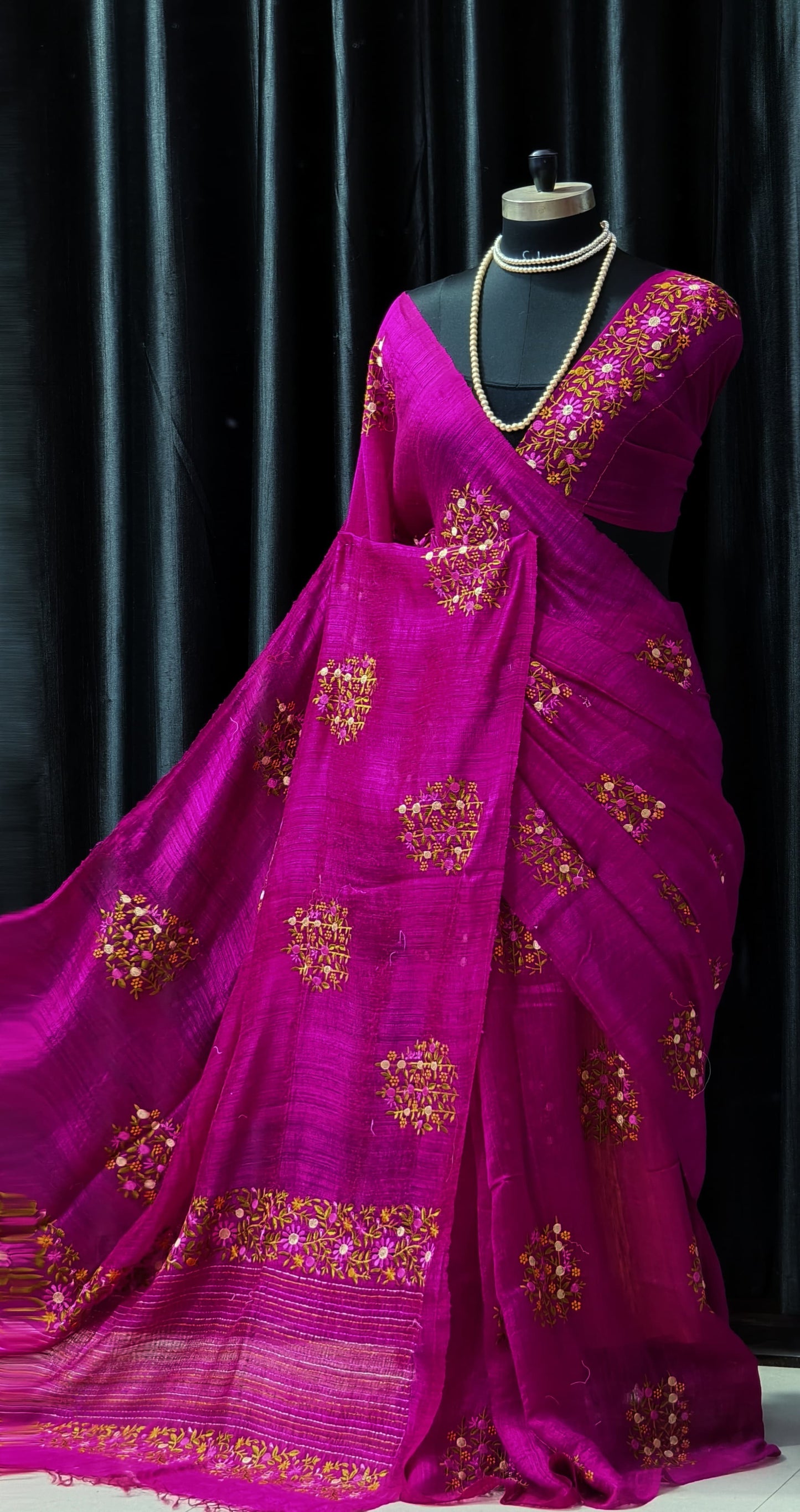Pure Muslin Jamdani with Bullion Stitch by RNR