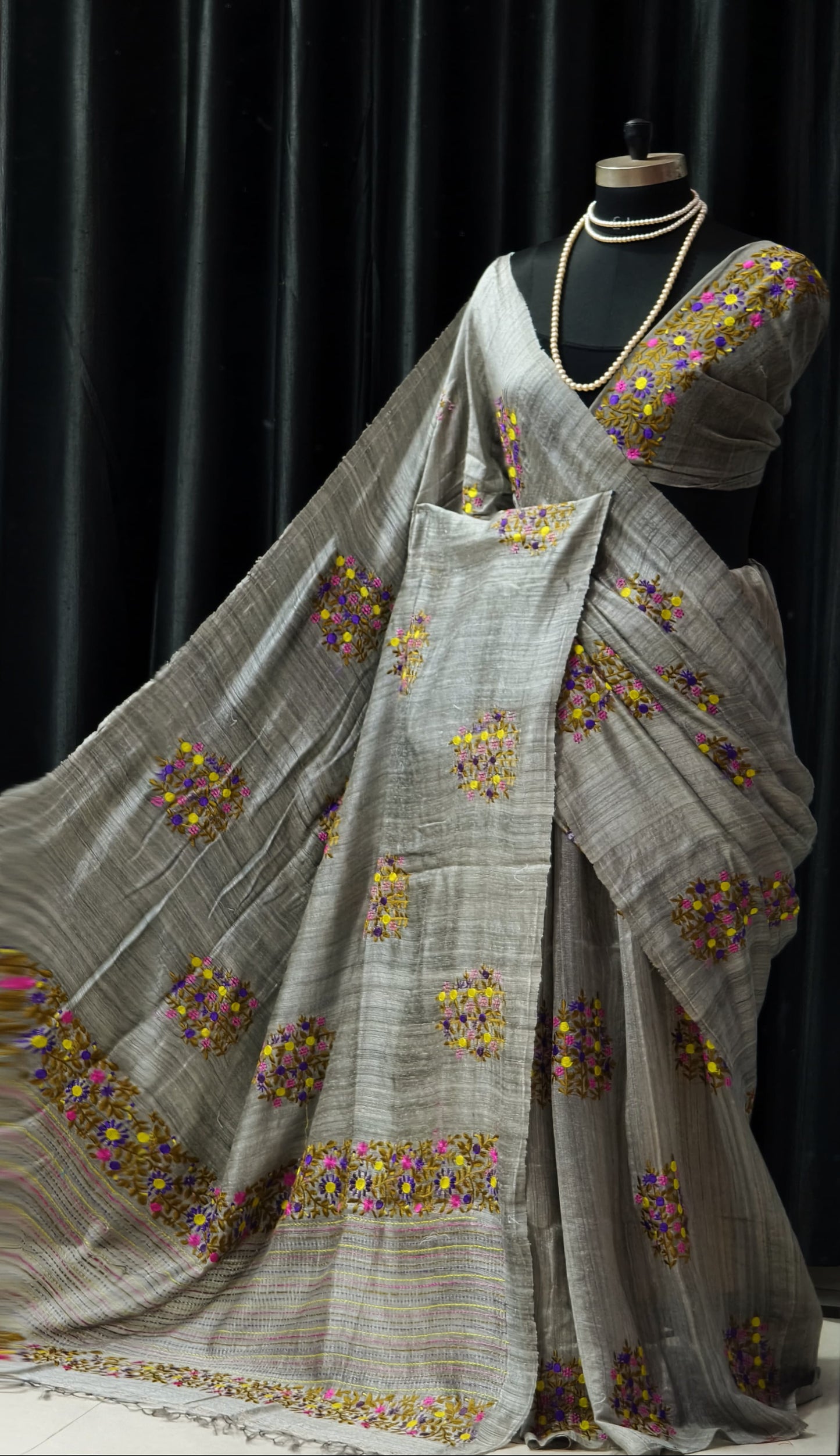Pure Muslin Jamdani with Bullion Stitch by RNR